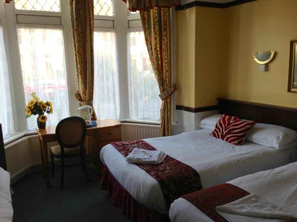 Penrhys Hotel 卡迪夫 外观 照片